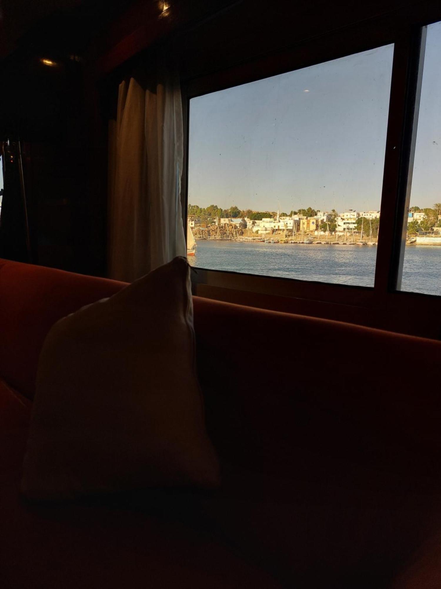 Upper Sky Tours 5 Stars Nile Cruises Sailing From Luxor To Aswan Every Saturday & Monday For 4 Nights - From Aswan Every Wednesday And Friday For Only 3 Nights With All Visits Εξωτερικό φωτογραφία